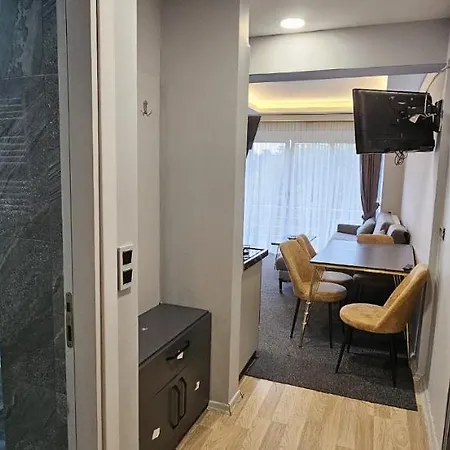 Osmanbey Duplex & Jacuzzi *