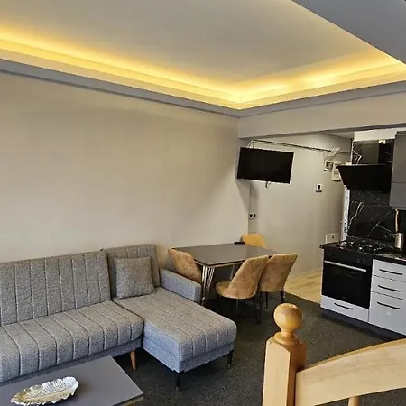 Osmanbey Duplex & Jacuzzi Apartment *